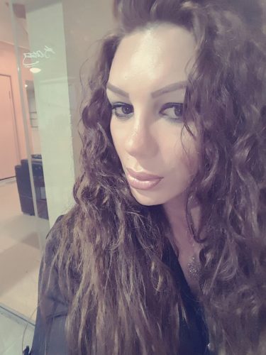 Alev-alev gerçek fotoğraflı escort çilay