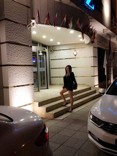 Ataköy Escortları'nın Göz Alıcı Kızıyla Sınırsız Zevklere Açılın