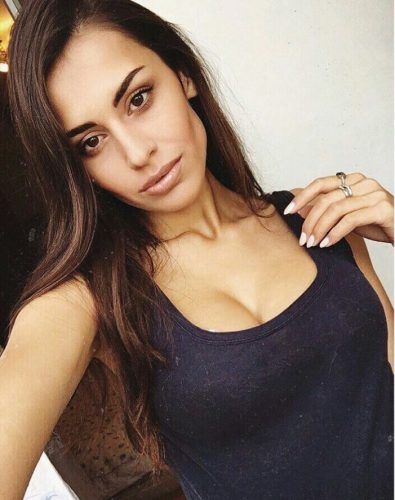Avrupa Yakası'nda Sihirli Dokunuşlar: Fantastik Bir Gece için Escort Seçimi
