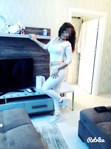 Baştan çıkaran evinde buluşan kadın Ruhsar