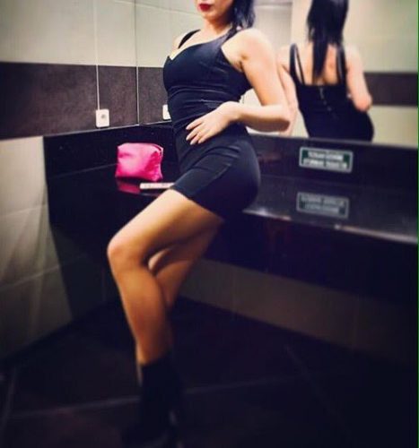 Baştan çıkaran fatezi yapan kadın Behiye