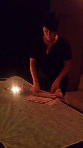 Baştan çıkaran masaj yapan kız Ayşegül