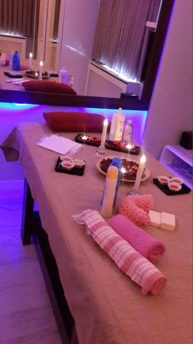 Baştan çıkaran masaj yapan kız Ayşegül