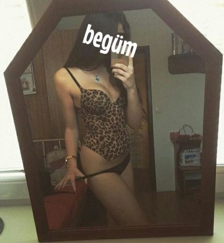 Cazibeli olgun kız Gülbin