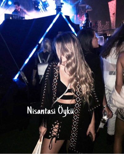 Harika beyaz tenli eskort özgül