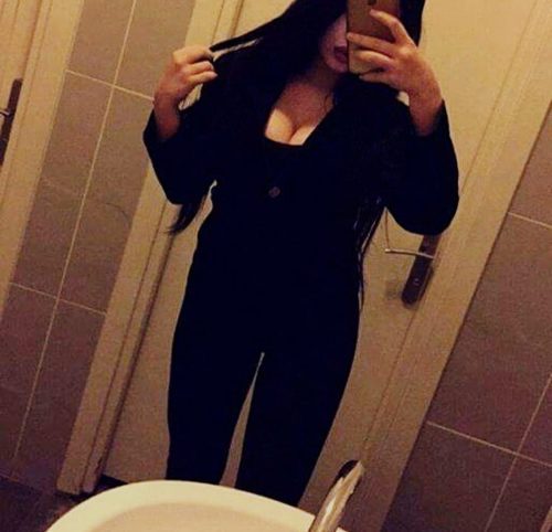 Harika genç hanım Ayşenur