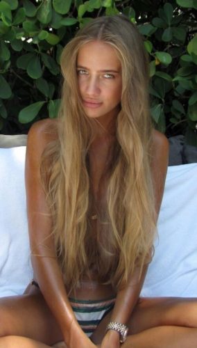 Kaliteli ön sevişme yapan hatun Ayşin