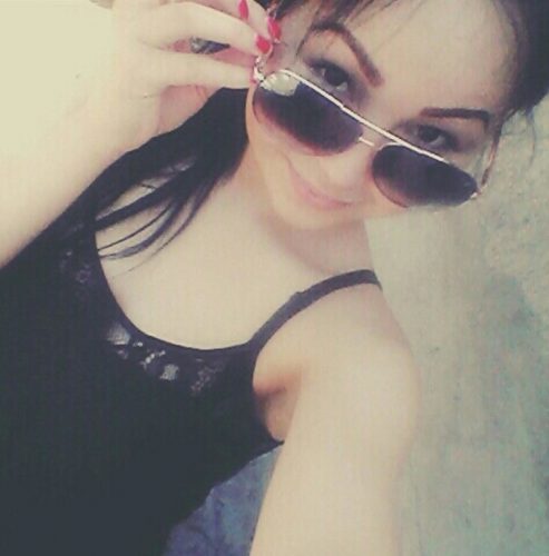 Neşeli kumral escort Nilgün