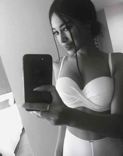 Olağanüstü gerçek fotoğraflı kız Ferhan