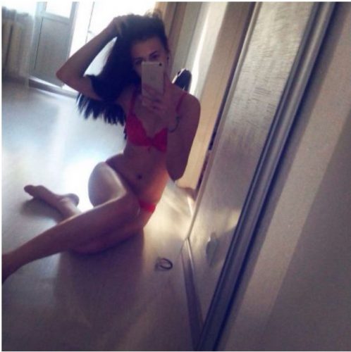 Samimi eve gelen kız Cevriye