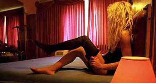 Samsun Beyaz renk ciltli Seksapel Emine