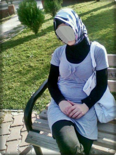 Şımarık esmer hanım Eser