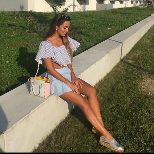 Şirinevler'in Çekici ve Ateşli Escortu: Senin Rüya Kadın