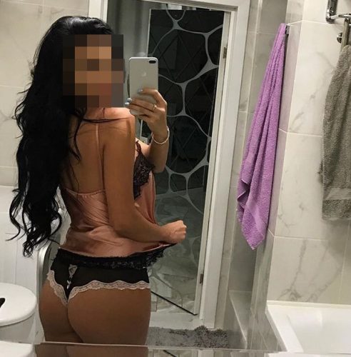 Süper balık etli escort Ayşenur